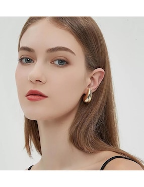 Aretes largos de gota Wünd acabado espejo