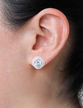 Aretes circulares Westies con acabado brillante zirconia