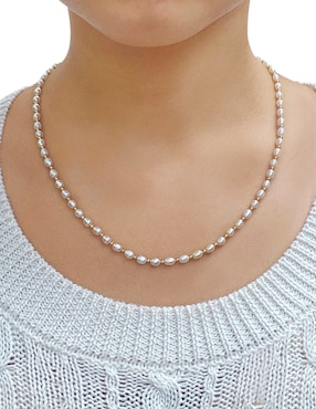 Collar ovalado Emanuel Ungaro