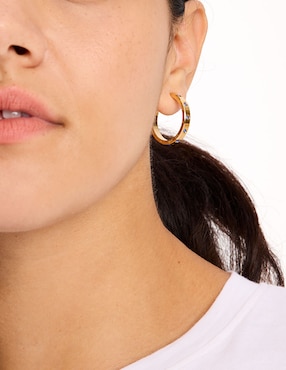 Arracadas Kate Spade con acabado brillante zirconia cúbica