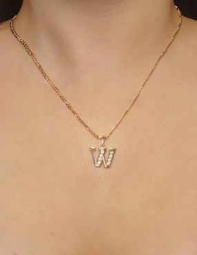 Collar con dije de letra w Moon de oro laminado 10 K
