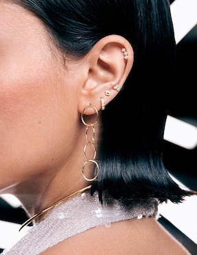 Aretes cortos de trébol Singularu de plata P925 con acabado baño de oro circonita