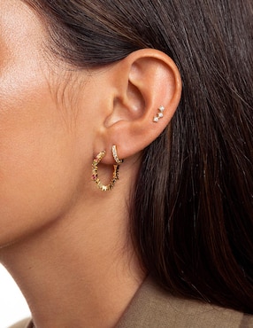 Ear cuff Singularu Spark de plata 18 k con acabado baño de oro circonita