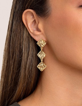 Aretes largos de rombos Singularu con acabado de oro 18 K