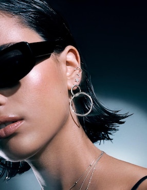 Aretes circulares Singularu Sister con acabado rodio