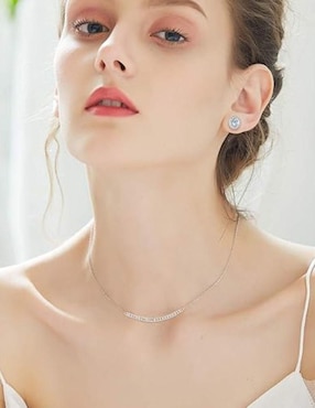 Broqueles redondos Mayfer Joyería con acabado baño rodio cristal