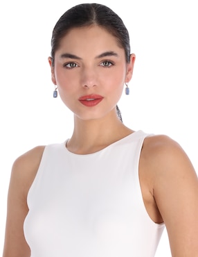 Aretes rectangulares Anne Klein Fresh Start con acabado pavé cristal