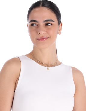 Collar de varios hilos de flor Coach