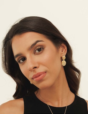 Aretes ovalados Boss Nugget con acabado brillante