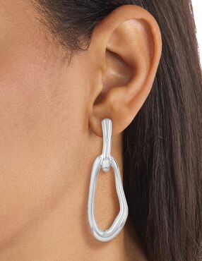 Aretes de aro Calvin Klein Ck Statement Links con acabado brillante