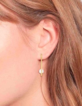 Aretes de aro circulares Tommy Hilfiger Semi-Precious con acabado brillante perla