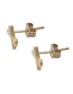 Aretes de corazón Sofia Blum de plata P 925 con acabado esmaltado circonita
