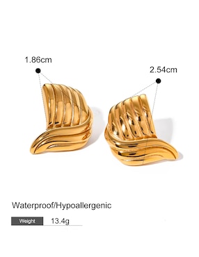 Aretes de alas Universal Aurela 18K Classic Collection con acabado chapa de oro
