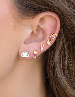 Aretes cortos Girls Crew Food 18 K con acabado de chapa de oro zirconia cúbica