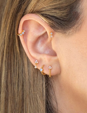 Set de aretes Girls Crew Essentials 18 k con acabado chapa de oro zirconia cúbica