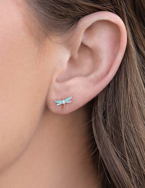 Aretes huggies de libélula Girls Crew Dragonfly 18 k con acabado chapa de oro zirconia cúbica