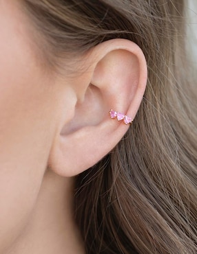 Ear cuff de corazón Girls Crew 18 k con acabado chapa de oro zirconia cúbica