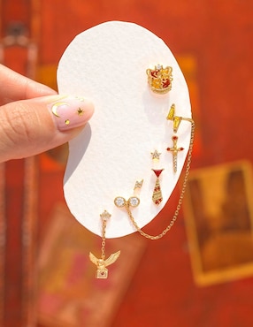Arete largo Girls Crew Harry Potter con acabado chapa de oro 18 K zirconia