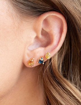 Aretes cortos Star Wars Girls Crew 18 k con acabado chapa de oro zirconia cúbica