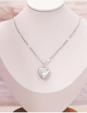 Collar con dije de corazón High Monaco