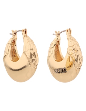 Aretes cortos circulares Napier Gold Textures con acabado brillante