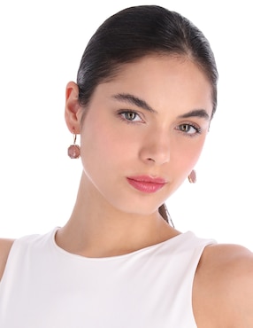 Aretes de círculo Napier con acabado brillante resina