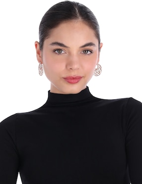 Aretes de aro ciruculares Nine West con acabado brillante