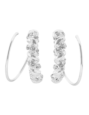 Aretes cortos entrelazado Nine West Social Ropes con acabado brillante