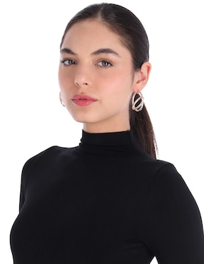 Aros Nine West Metal Ears 25 con acabado brillante
