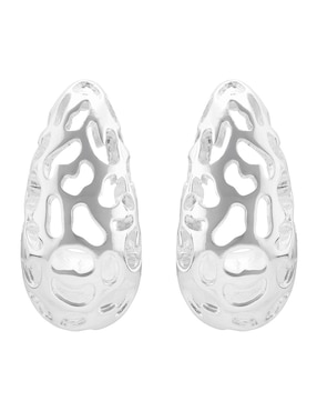 Aretes cortos circulares Nine West Metallic Animal con acabado brillante