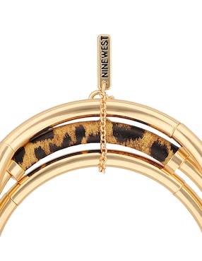 Multi-pulsera Nine West Leather Animal con acabado brillante