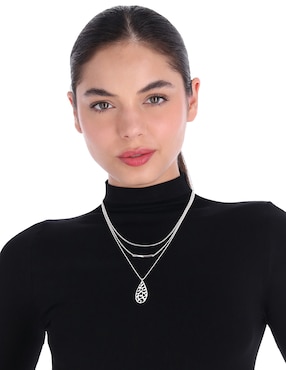 Collar con dije de gota Nine West Metallic Animal