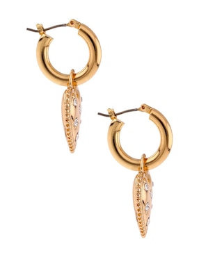 Aretes de corazón Nine West con acabado brillante