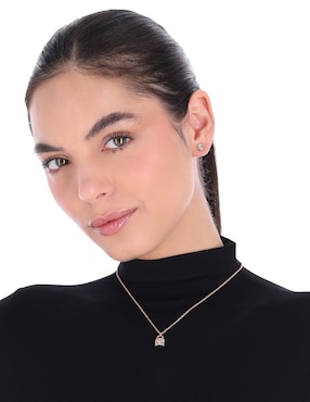 Aretes y collar de candado Coach