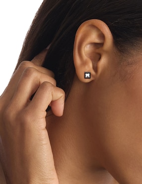 Broqueles cuadrados Calvin Klein CK Essential Links con acabado brillante cristal