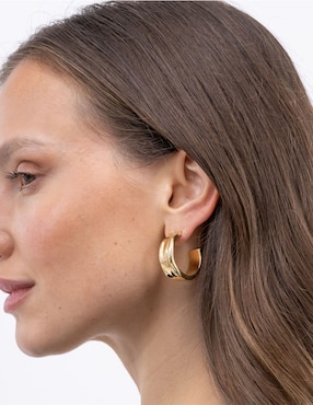 Aretes de aro Hugo Boss Ripple con acabado