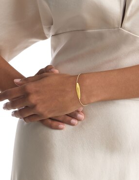 Pulsera Calvin Klein Sculpted con acabado brillante