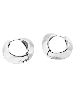 Arracadas Calvin Klein con acabado brillante