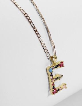 Collar con dije de letras Moon de oro laminado 10 K