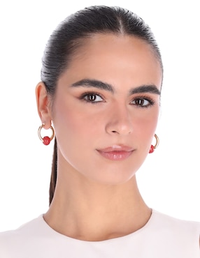 Aretes de aro Nine West Holiday Beads con acabado brillante