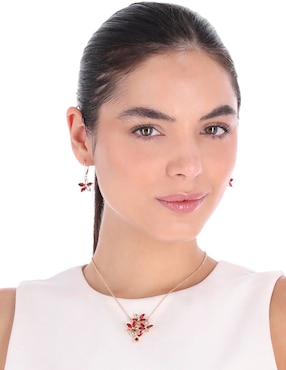 Aretes y collar de flor Anne Klein Stocking Stuffer Zirconia