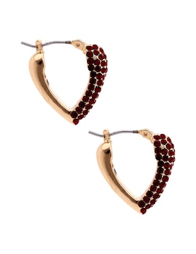 Arete corto de corazón Nine West con acabado brillante