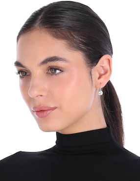 Aretes de círculo Lauren Ralph Lauren con acabado brillante