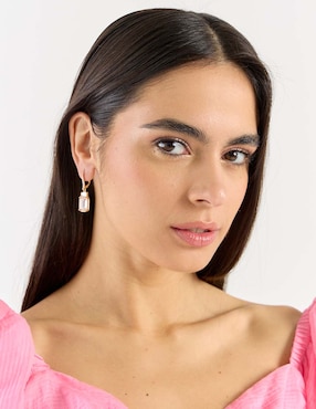 Aretes de rectángulo Lauren Ralph Lauren con acabado pavé cristal