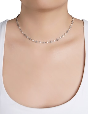 Collar de flor Carré