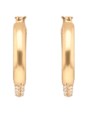 Aretes cortos Nine West Pave Rings con acabado brillante circonita