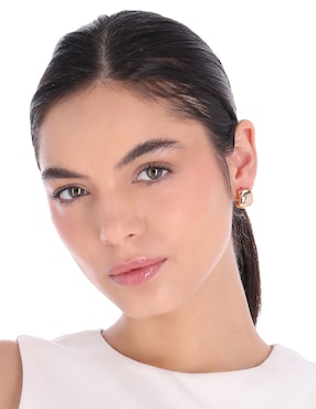 Aretes huggies Nine West Metal Ears con acabado brillante