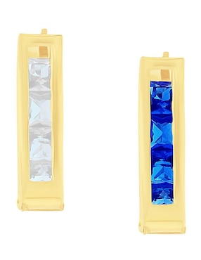 Aretes huggies Horoz de oro 10 k con acabado pulido zirconia