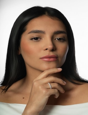 Anillo Gladkova Joyería 14 K de oro Moissanita acabado pavé