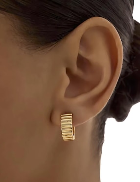 Aretes de aro redondos Mink de plata P 925 con acabado chapa de oro